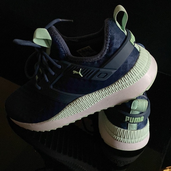 Blue Puma’s - Picture 5 of 7